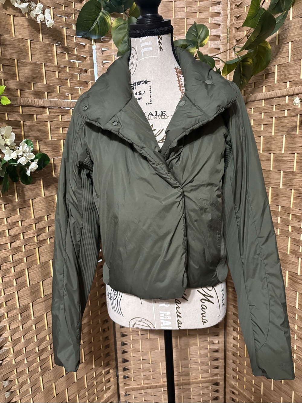 lululemon athletica Olive Green Cropped Puffer Jacket